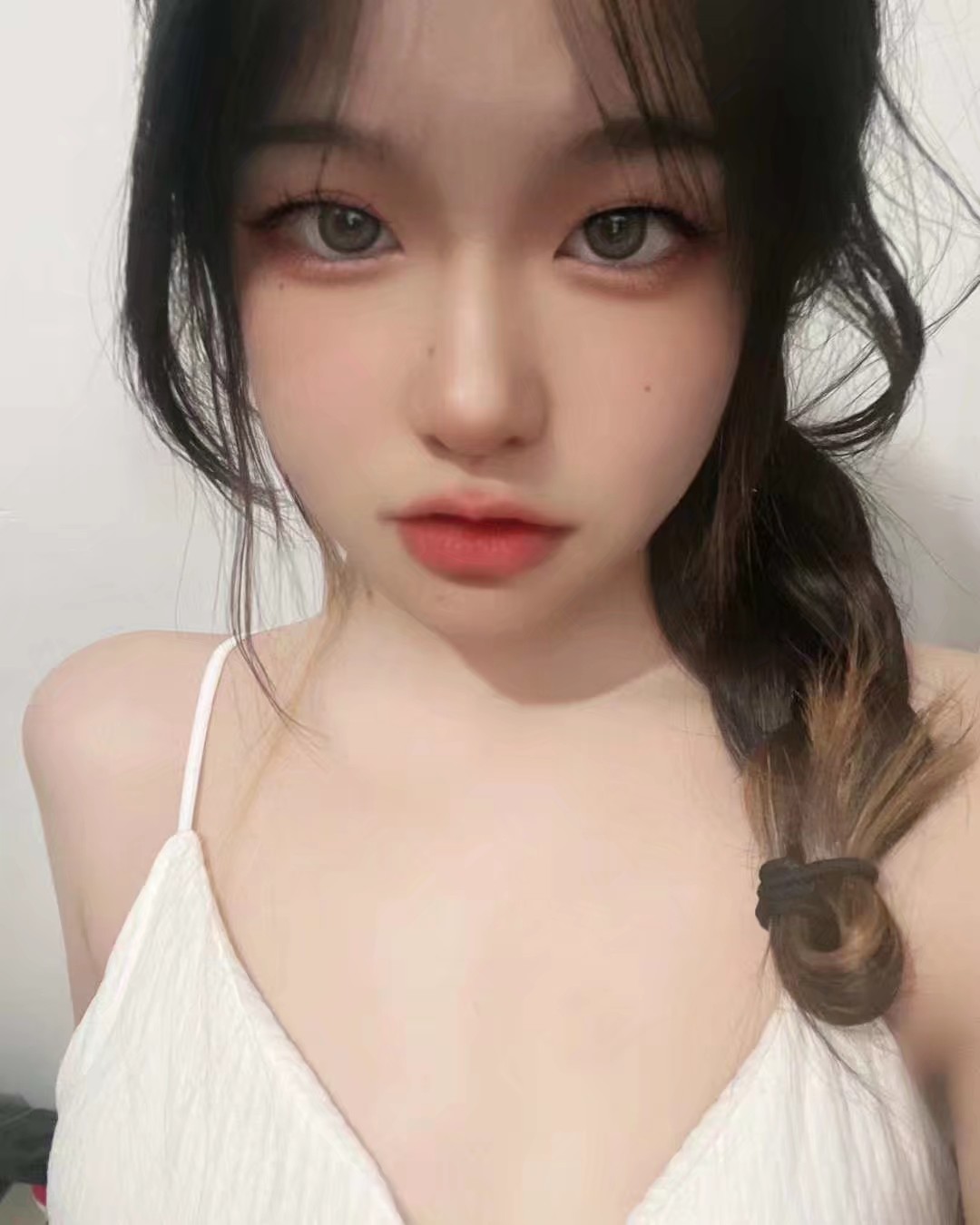 年轻性感的小妹妹